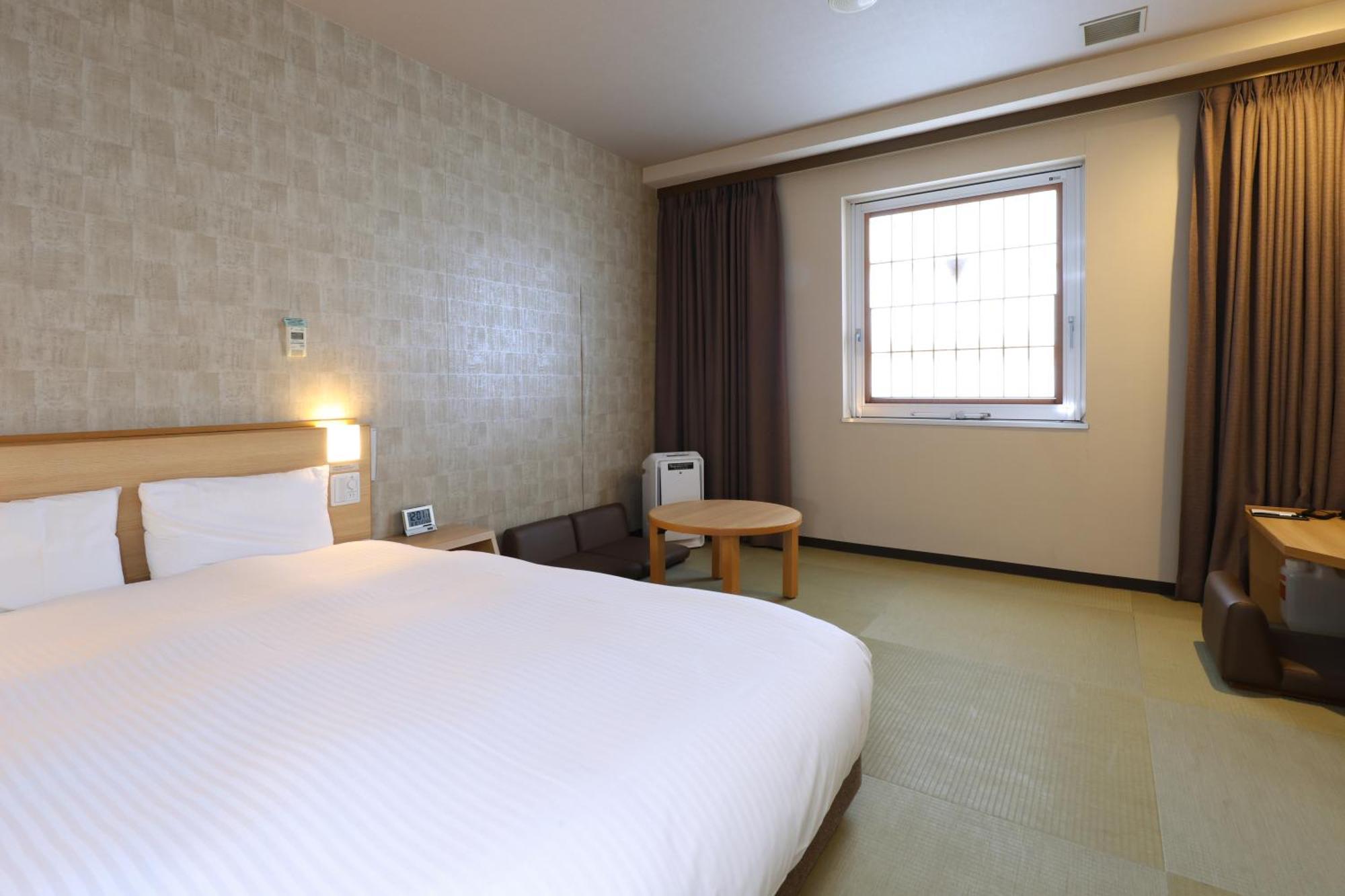 Dormy Inn Chiba City Soga Экстерьер фото